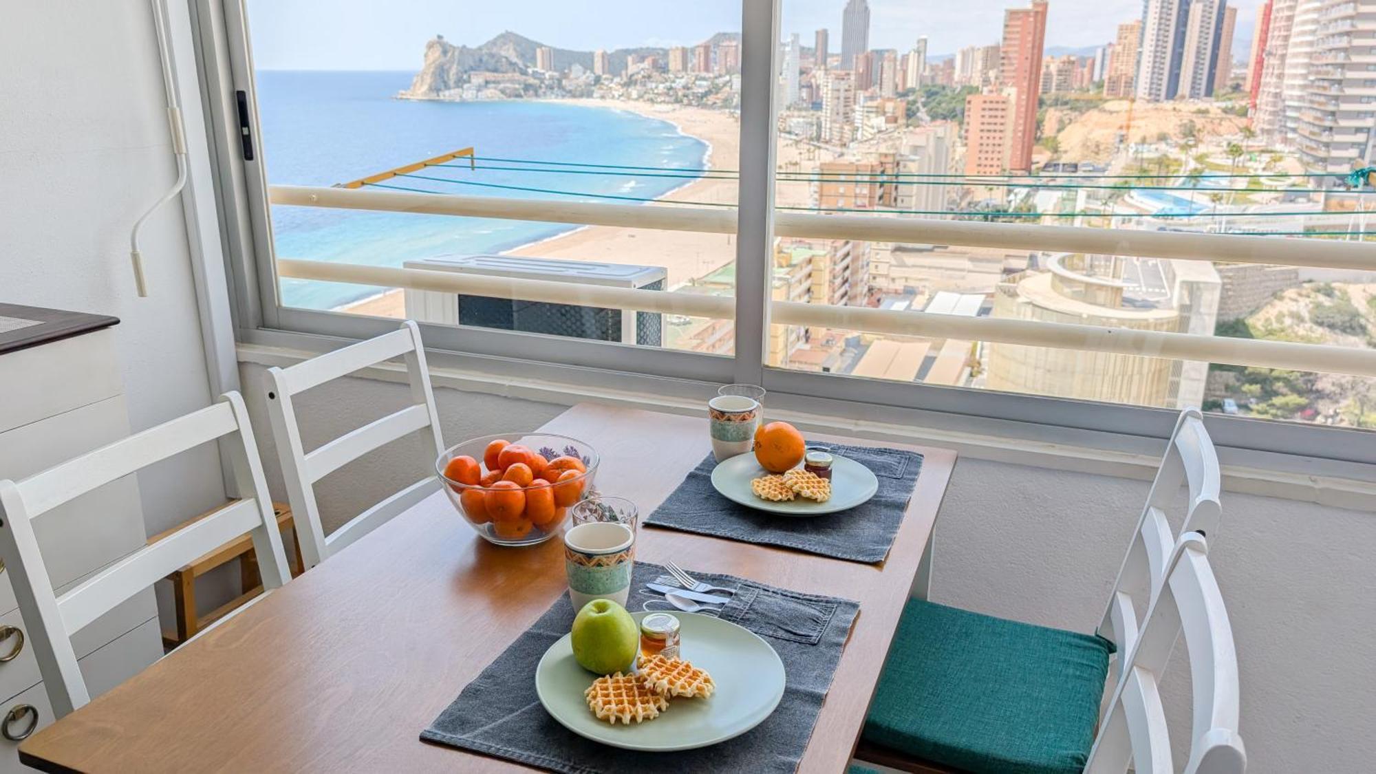 Pintor Sorolla Sea Front Apartment Benidorm Exterior photo